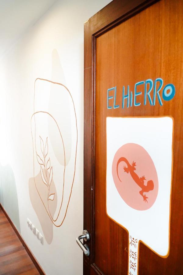 Tamaran House Hostel Las Palmas de Gran Canaria Ngoại thất bức ảnh
